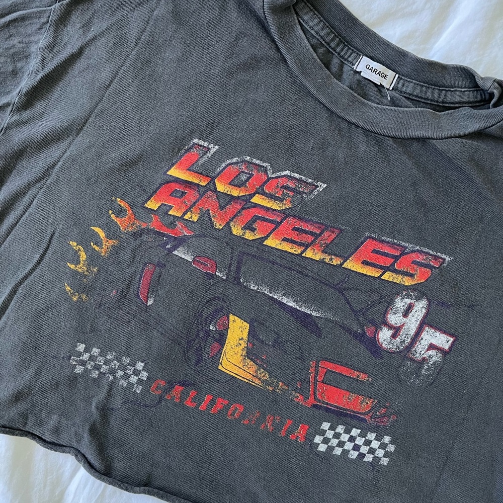 🌟2/$14🌟 Garage Los Angeles California racing cropped tee